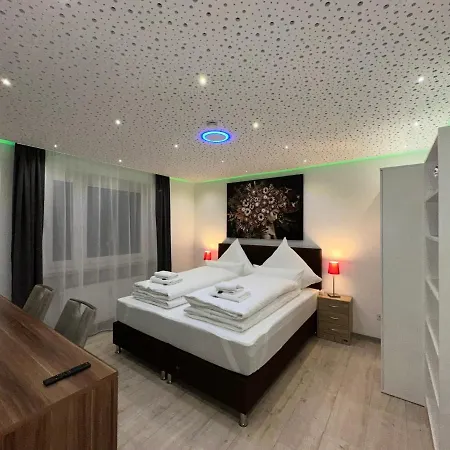 Appartement Modern Neuburg D - - 2 Zimmer, Parkplatz, Balkon, Wi-fi, 2 Tv, Dusche, Kueche