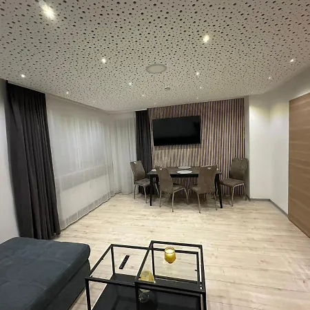 Appartement Modern Neuburg D - - 2 Zimmer, Parkplatz, Balkon, Wi-fi, 2 Tv, Dusche, Kueche *