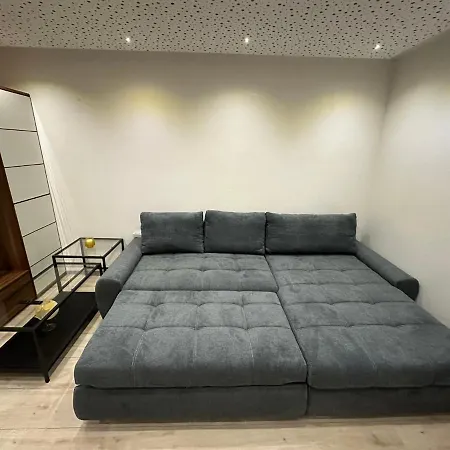 Modern Neuburg D - - 2 Zimmer, Parkplatz, Balkon, Wi-fi, 2 Tv, Dusche, Kueche Neuburg an Der Donau