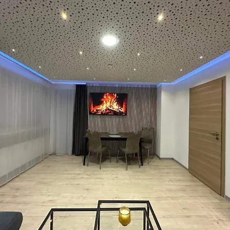 Modern Neuburg D - - 2 Zimmer, Parkplatz, Balkon, Wi-fi, 2 Tv, Dusche, Kueche Neuburg an Der Donau