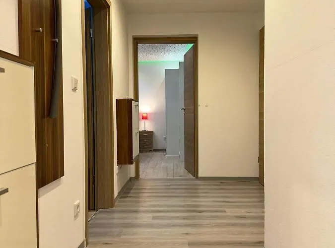 Appartement Modern Neuburg D - - 2 Zimmer, Parkplatz, Balkon, Wi-fi, 2 Tv, Dusche, Kueche *